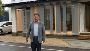 写真:住宅の光熱費負担ゼロを推進